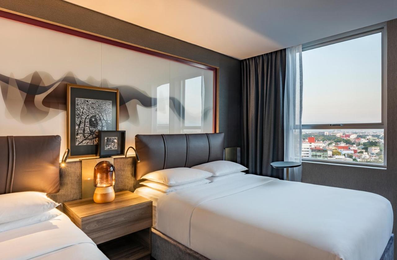 Twin Room High Floor
